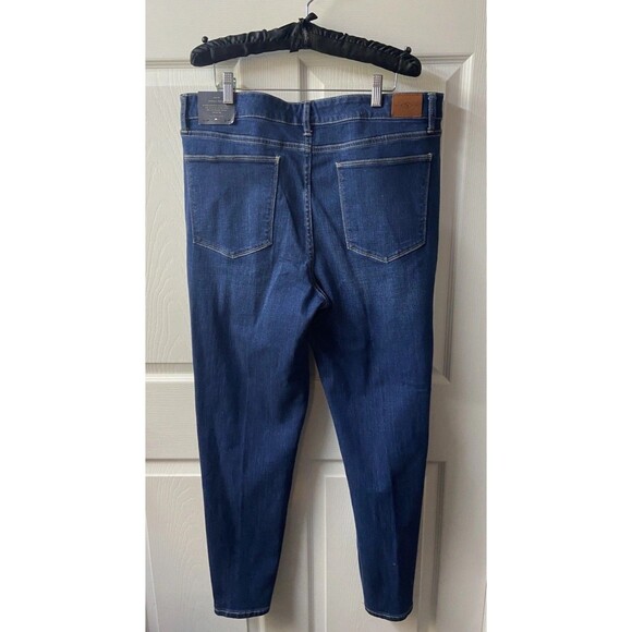 NWT Tommy Hilfiger Jeans Womens Size 16 Blue Rhinestone Bedazzled Tribeca Skinny - Picture 8 of 9